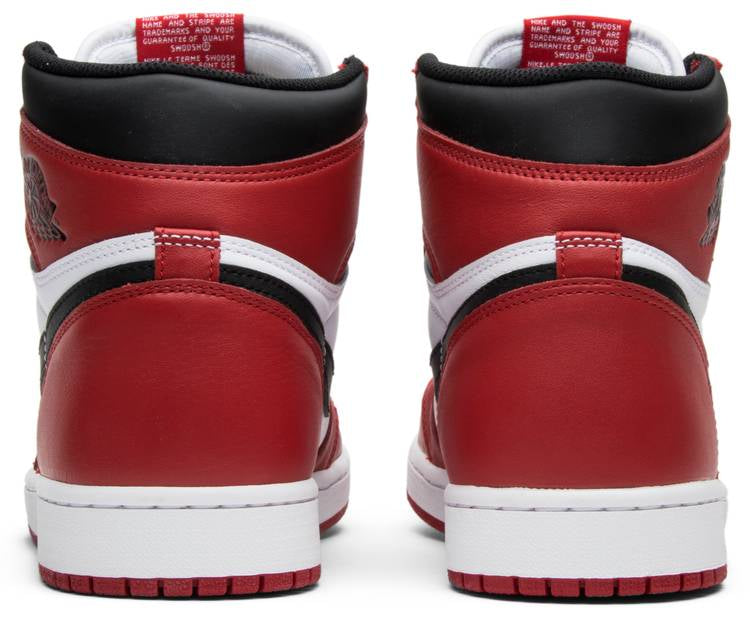 Air Jordan 1 Retro High OG ‘Chicago’ 2015 555088-101 Mattress Sneaker Store