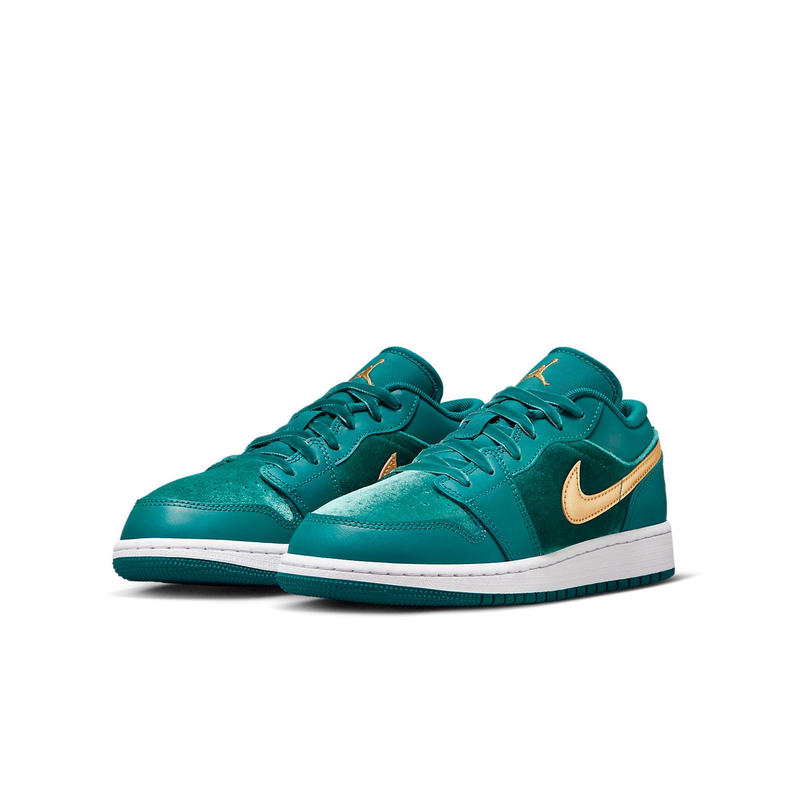 Air Jordan 1 Low SE Velvet ‘Geode Teal Velvet’ FB9896-300