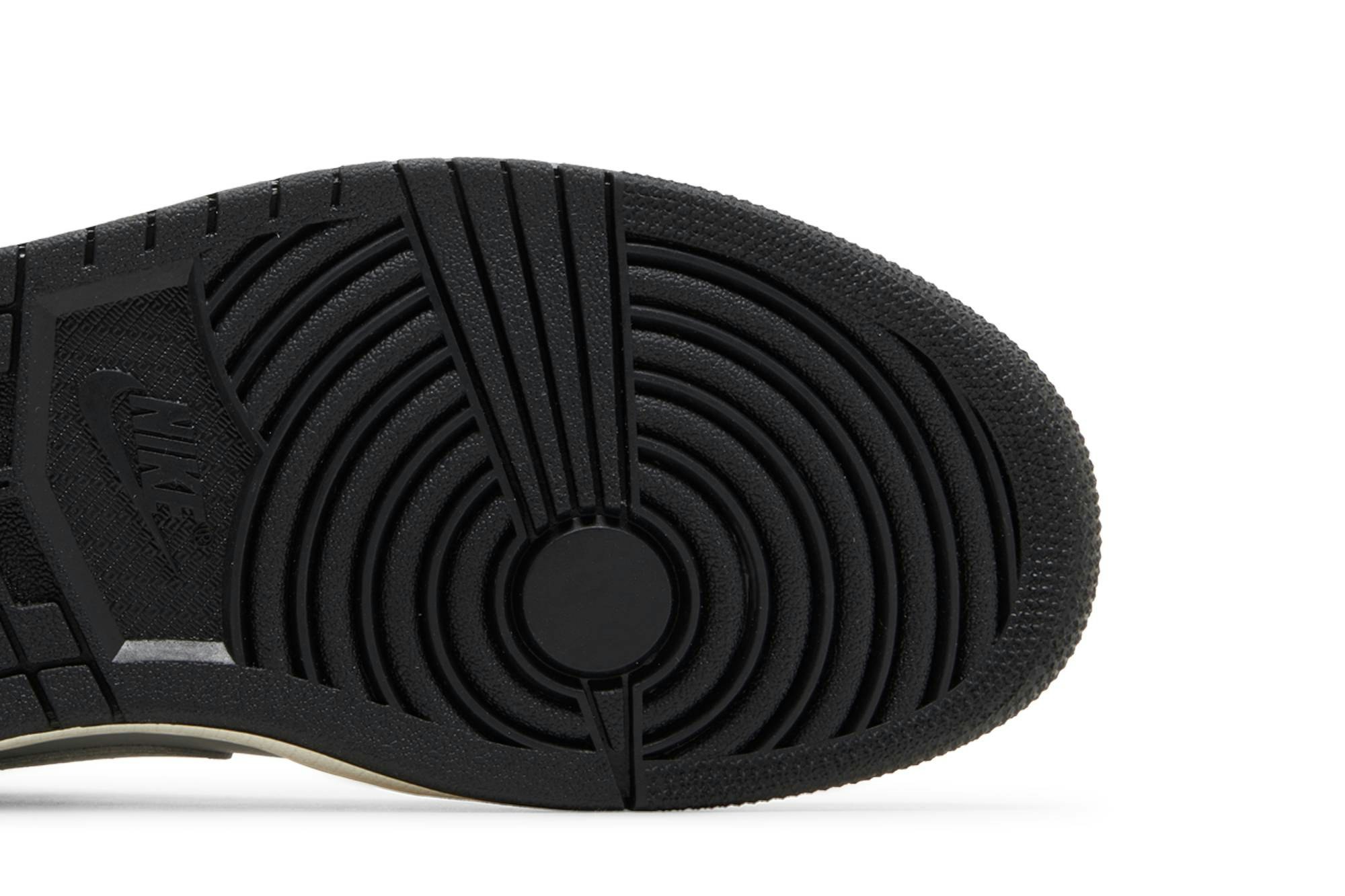 Air Jordan 1 Mid SE ‘Black Chrome’ FB9892-002