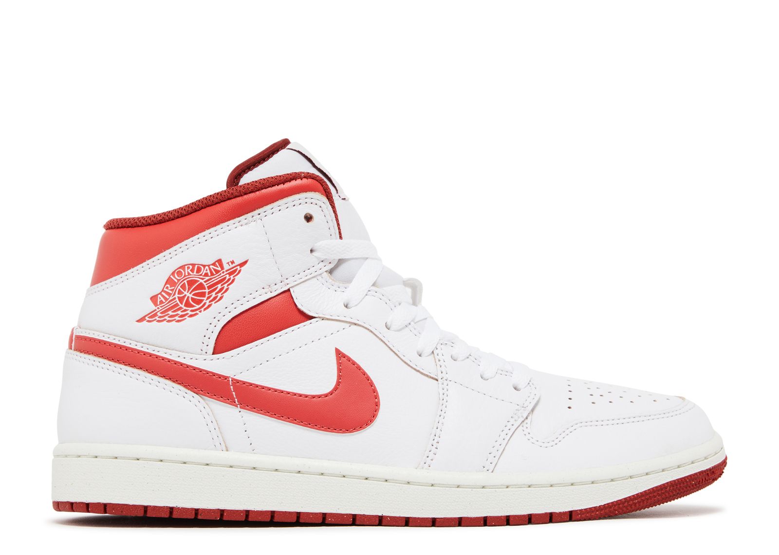 Air Jordan 1 Mid SE ‘White Dune Red’ FJ3458-160