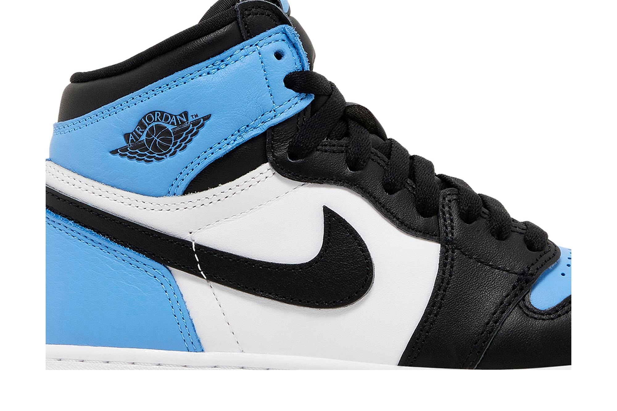 Air Jordan 1 Retro High OG ‘UNC Toe’ FD1437-400