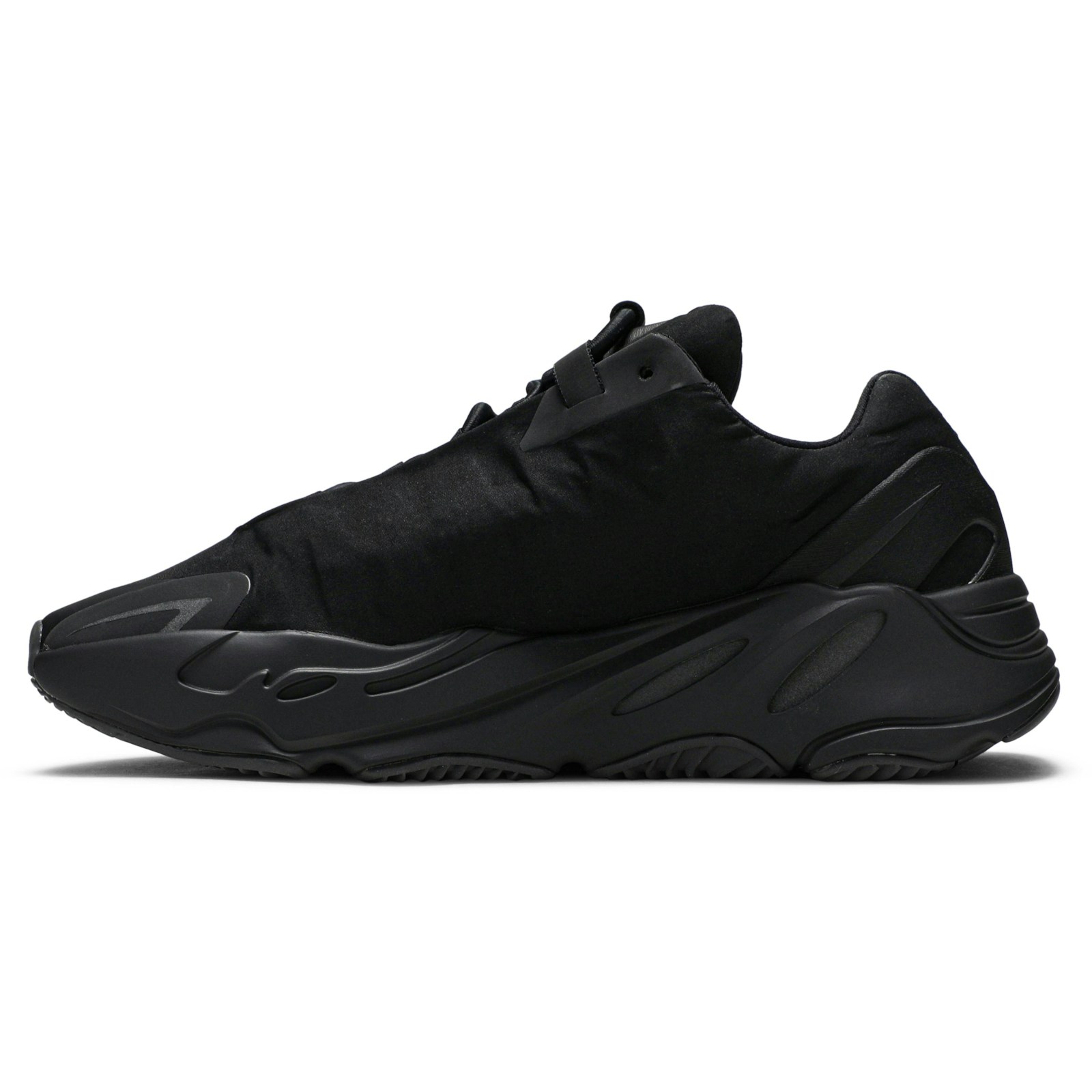 adidas Yeezy Boost 700 MNVN ‘Triple Black’ FV4440 Domahi store