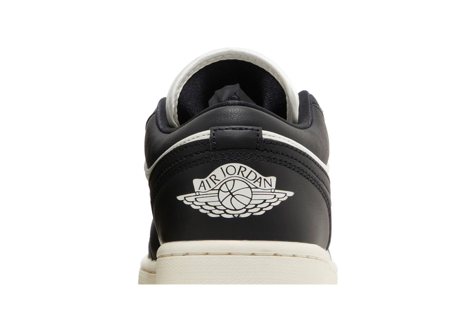 Air Jordan 1 Low SE ‘Vintage Panda’ FB9893-101 Domahi store
