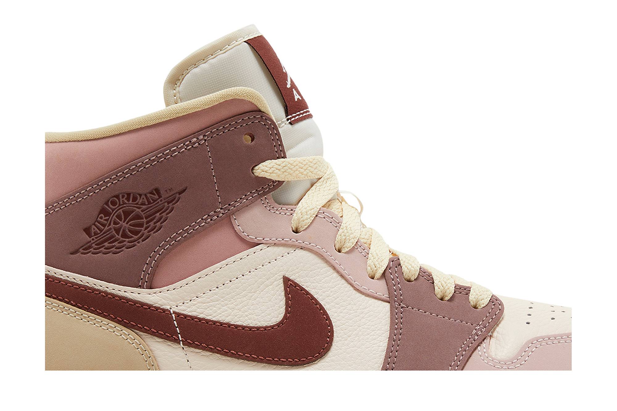 Air Jordan 1 Mid ‘Dark Pony’ DO7440-821 Domahi store