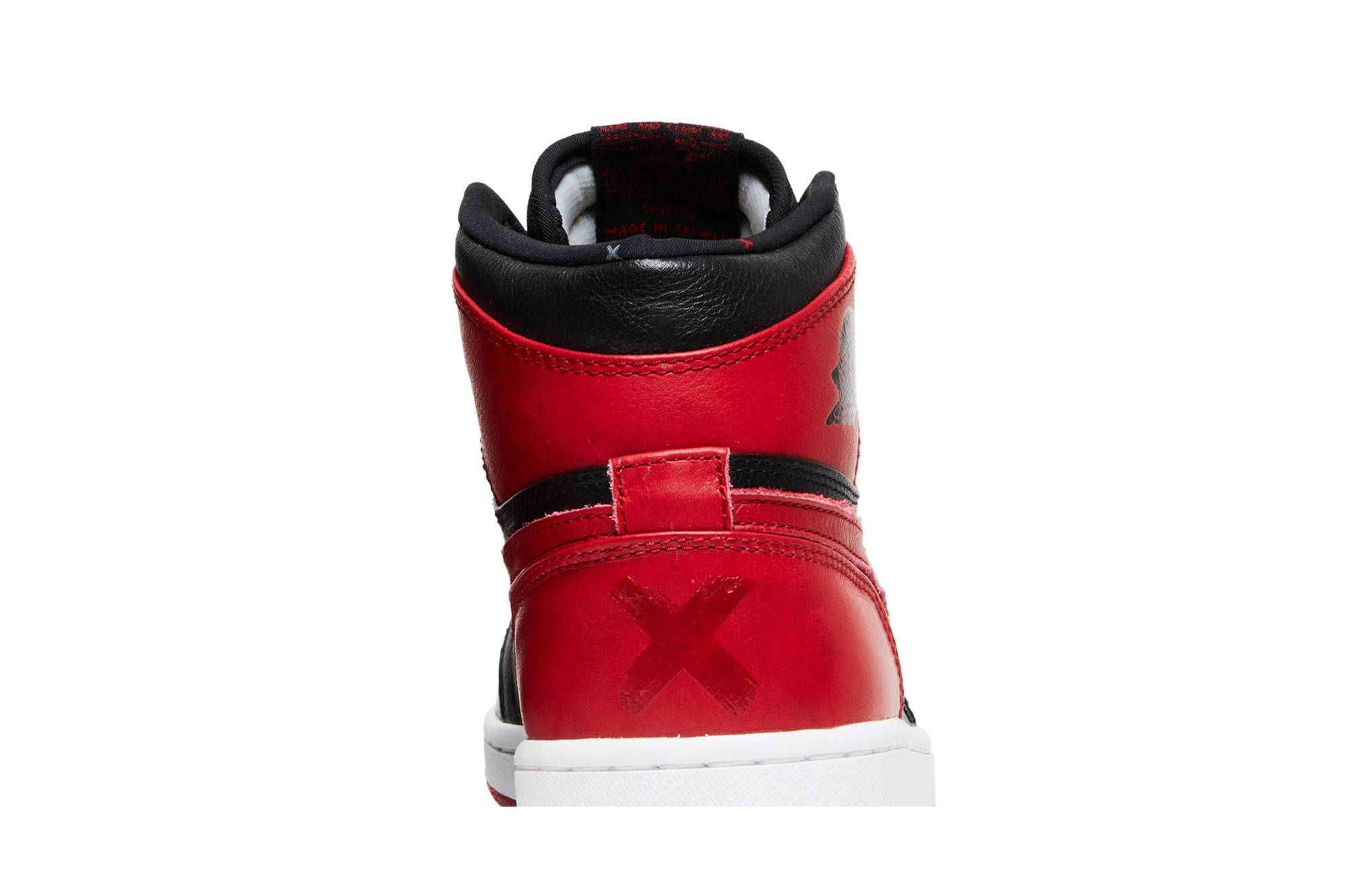 Air Jordan 1 Retro High ‘Banned’ 2011 432001-001 Domahi store