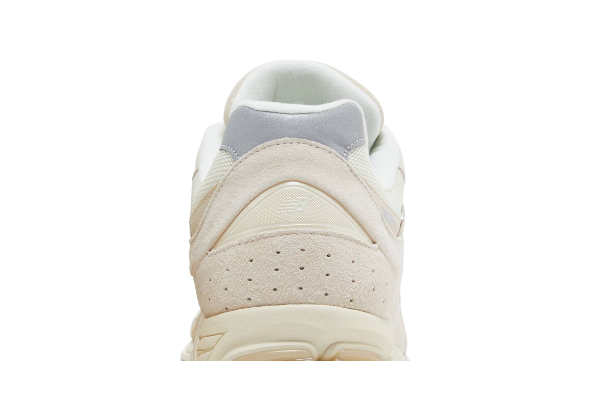 New Balance 2002R ‘Calm Taupe’ M2002RCC Domahi Store