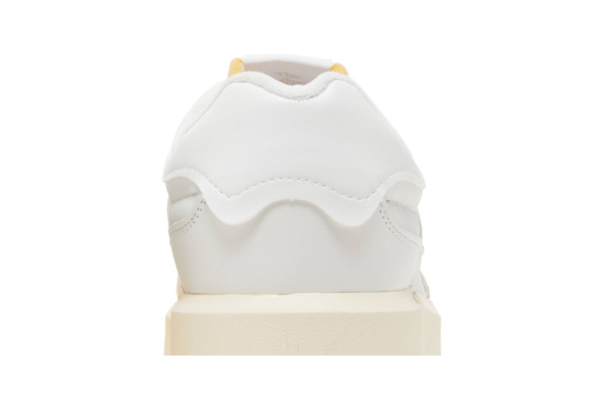 New Balance 302 ‘White Moonbeam’ CT302OB Domahi Store