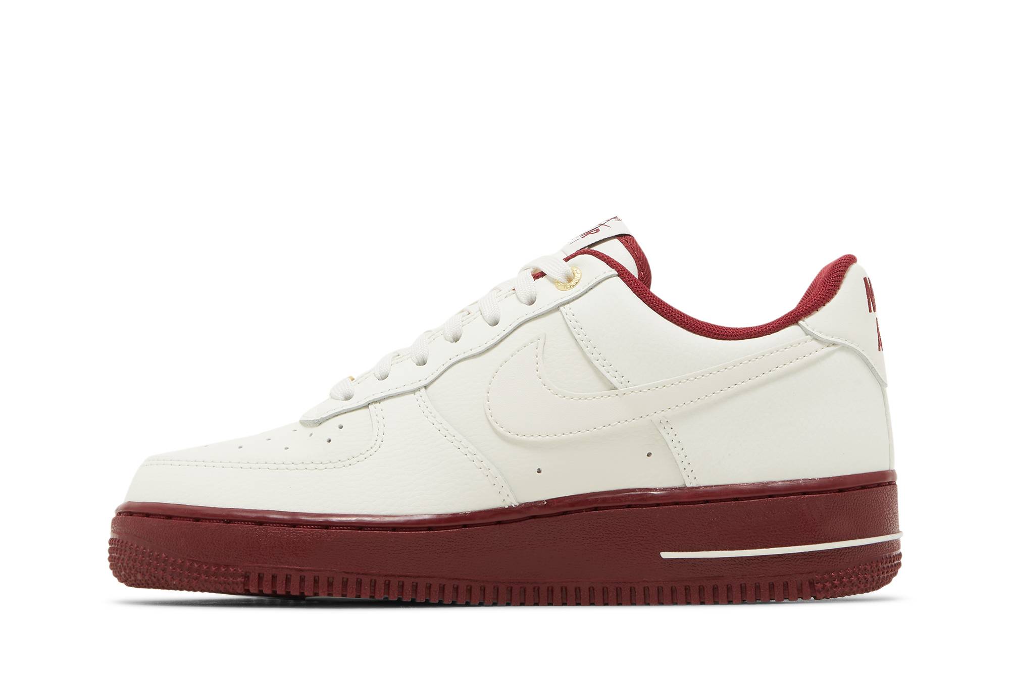 Nike Air Force 1 ’07 SE ’40th Anniversary – Sail Team Red’ DQ7582-100 Domahi store