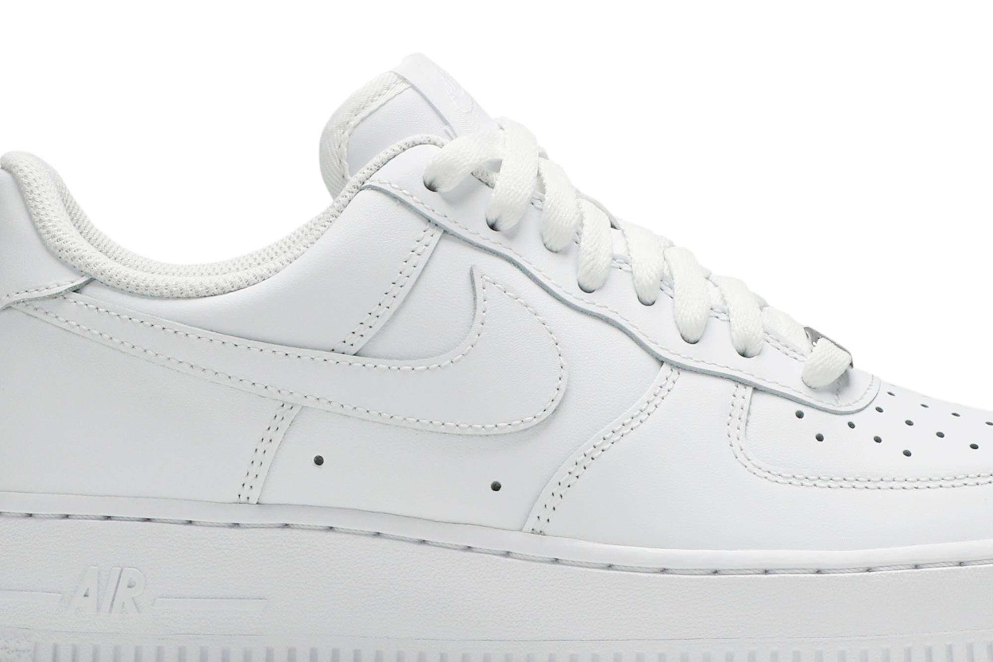 Nike Air Force 1 ’07 ‘Triple White’ DD8959-100 Domahi store