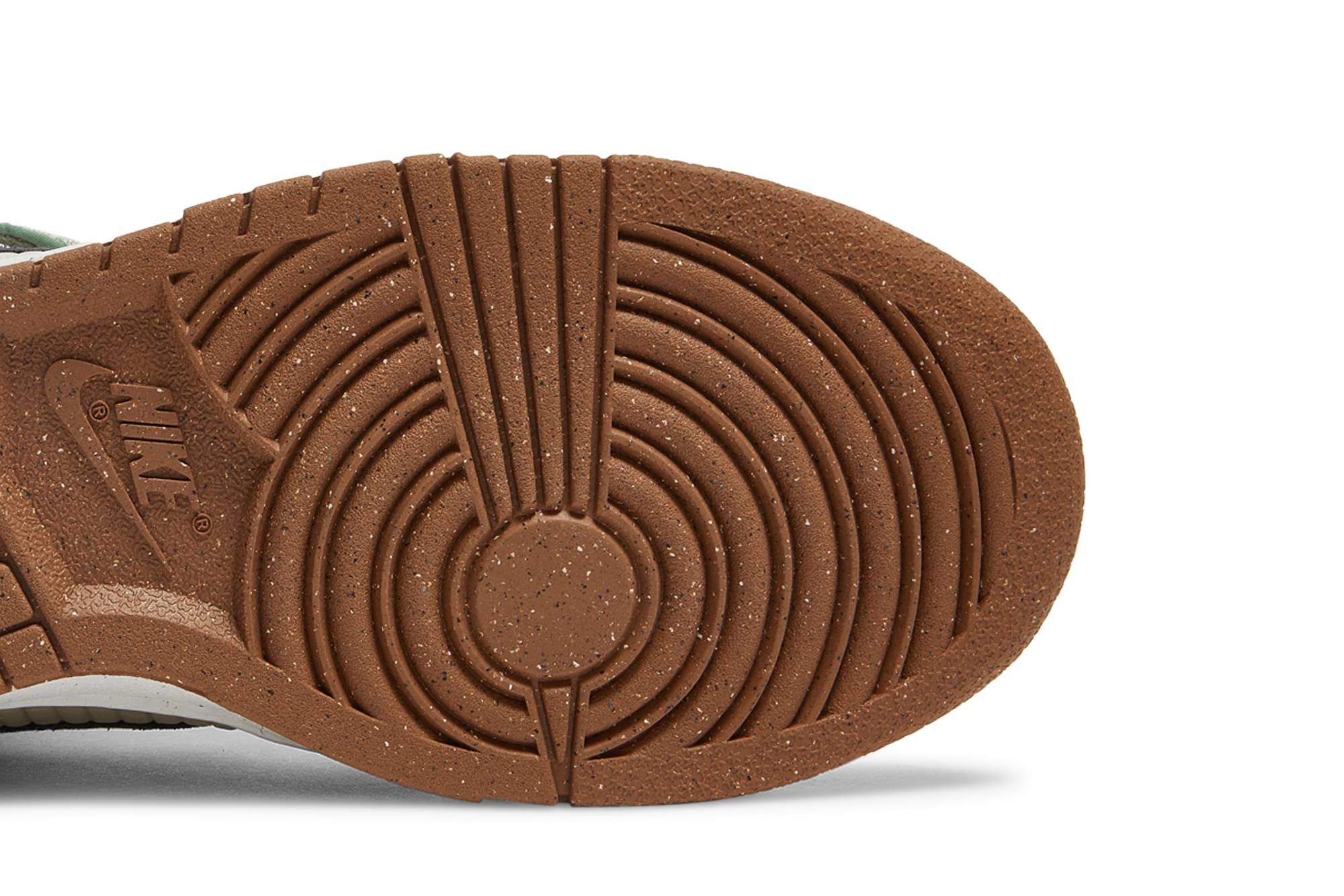 Nike Dunk High ‘Next Nature Summit White’ DN9909-100 Domahi store