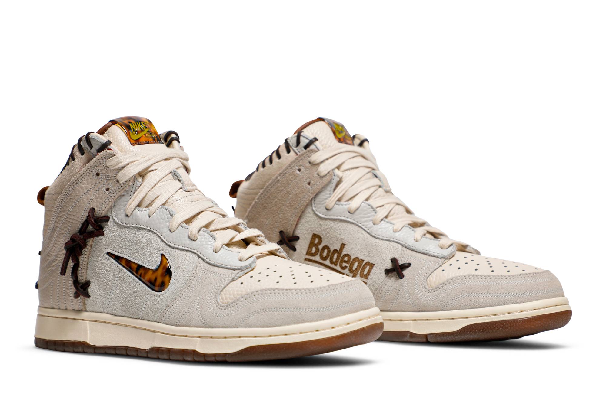 Nike Dunk High x Bodega ‘Friends & Family’ CZ8125-100 Domahi store