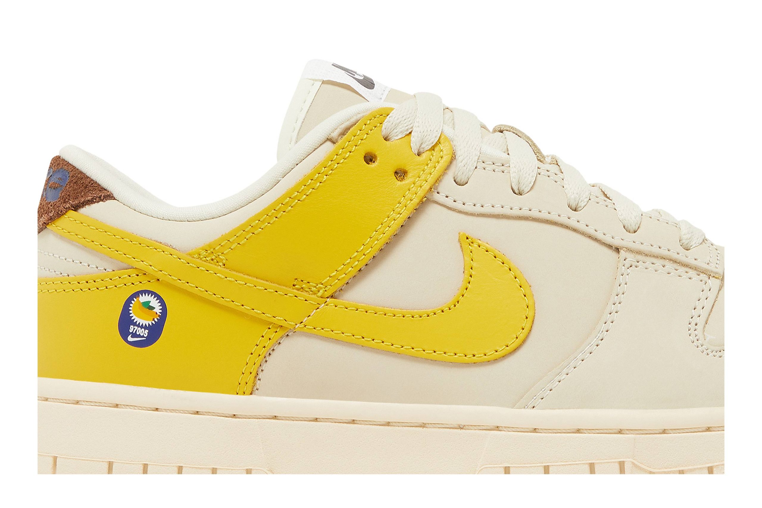 Nike Dunk Low ‘Banana’ DR5487-100 Domahi store
