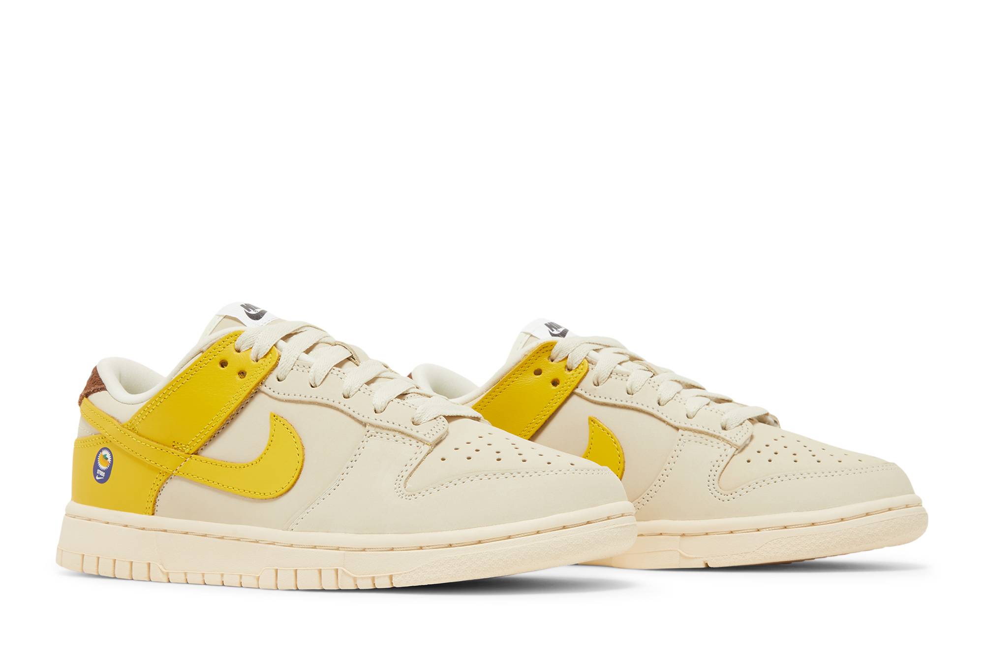 Nike Dunk Low ‘Banana’ DR5487-100 Domahi store