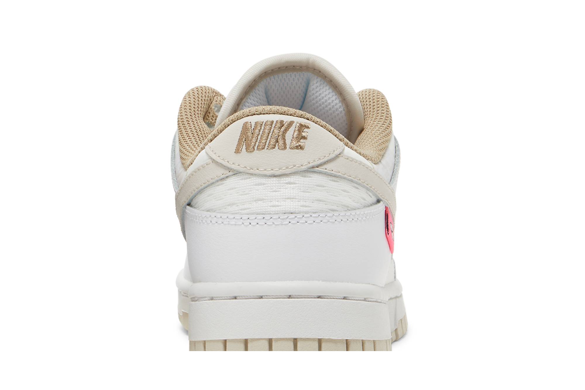 Nike Dunk Low ‘Bling’ DX6060-121 Domahi store