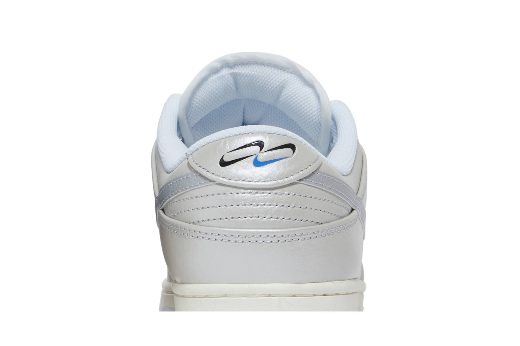 Nike Dunk Low ‘Metallic Silver’ DX3197-095 Domahi store