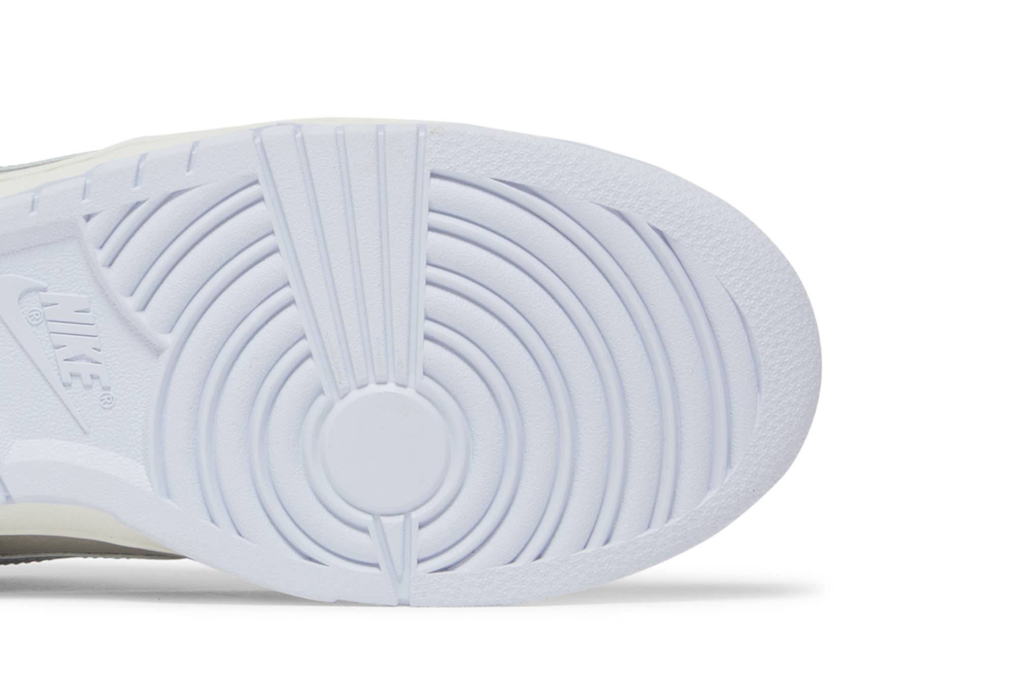 Nike Dunk Low ‘Metallic Silver’ DX3197-095 Domahi store