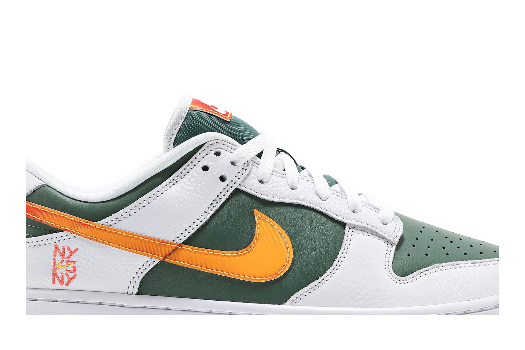 Nike Dunk Low ‘NY vs NY’ DN2489-300 Domahi store