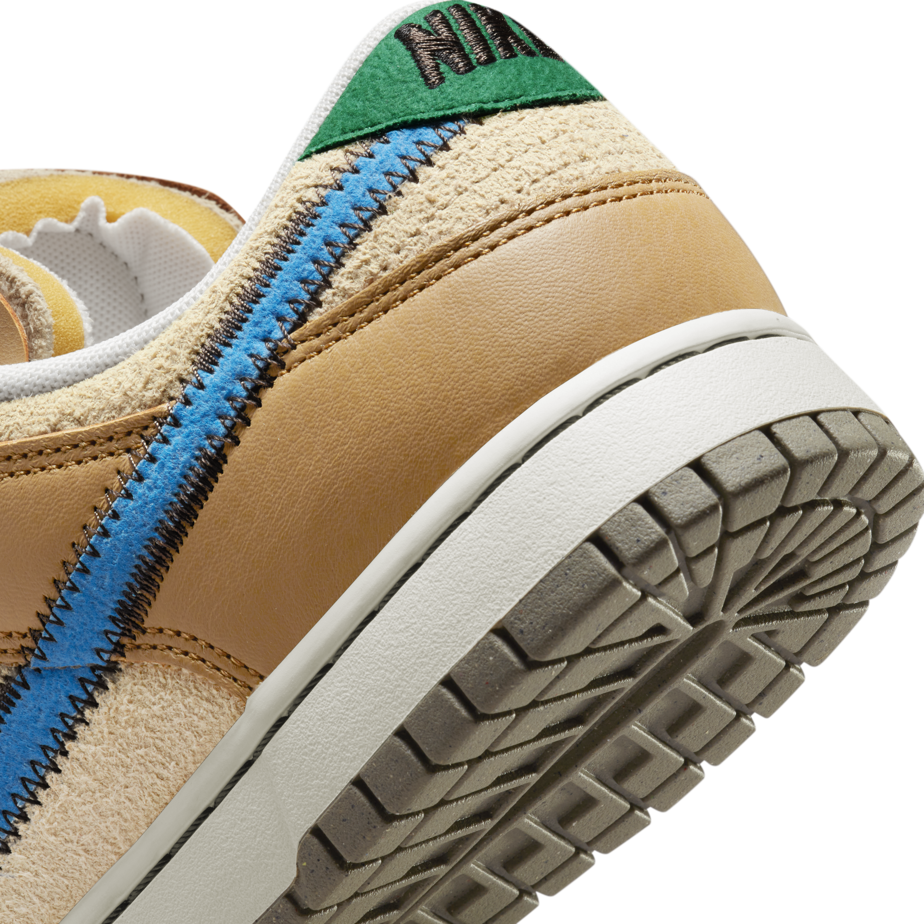 Nike Dunk Low size? Dark Driftwood – DO6712-200 Domahi store