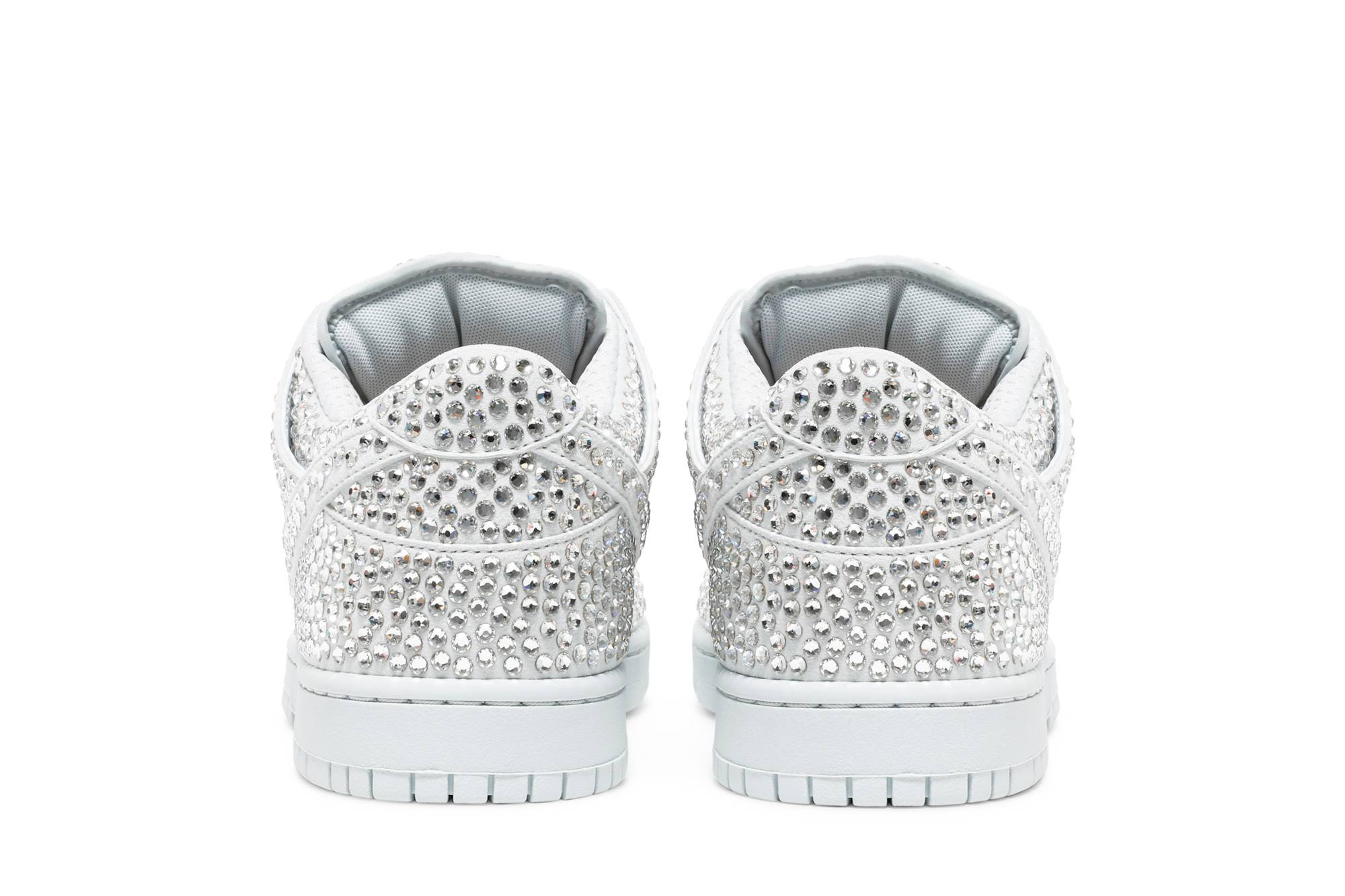 Nike Dunk Low x Cactus Plant Flea Market x Swarovski ‘Pure Platinum’ CZ2670-001 Domahi store