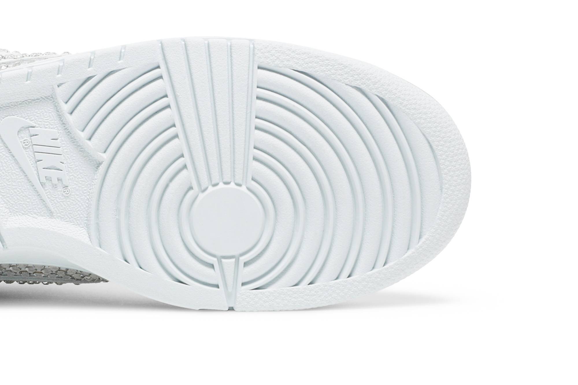 Nike Dunk Low x Cactus Plant Flea Market x Swarovski ‘Pure Platinum’ CZ2670-001 Domahi store