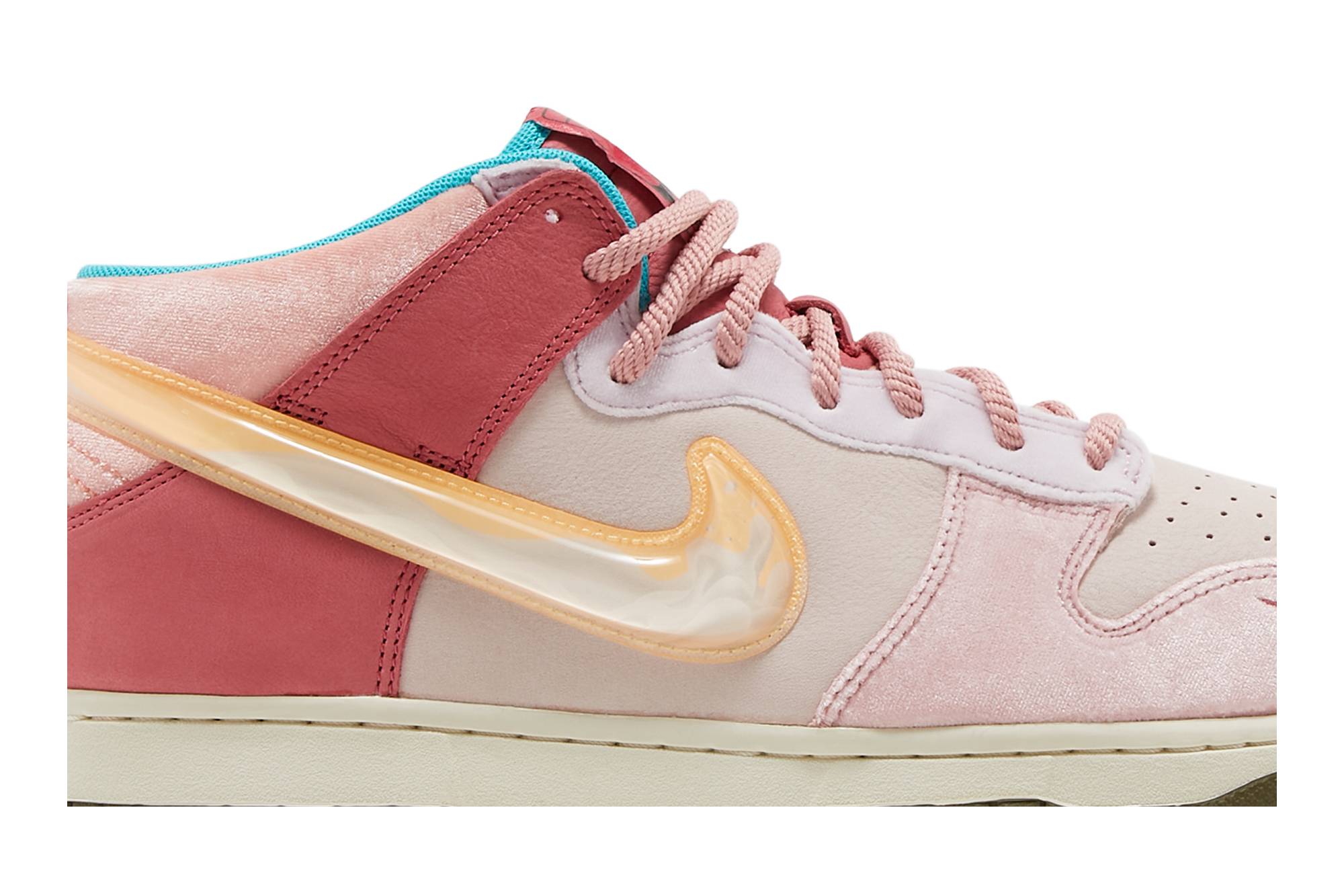 Nike Dunk Mid x Social Status ‘Strawberry Milk’ DJ1173-600 Domahi store
