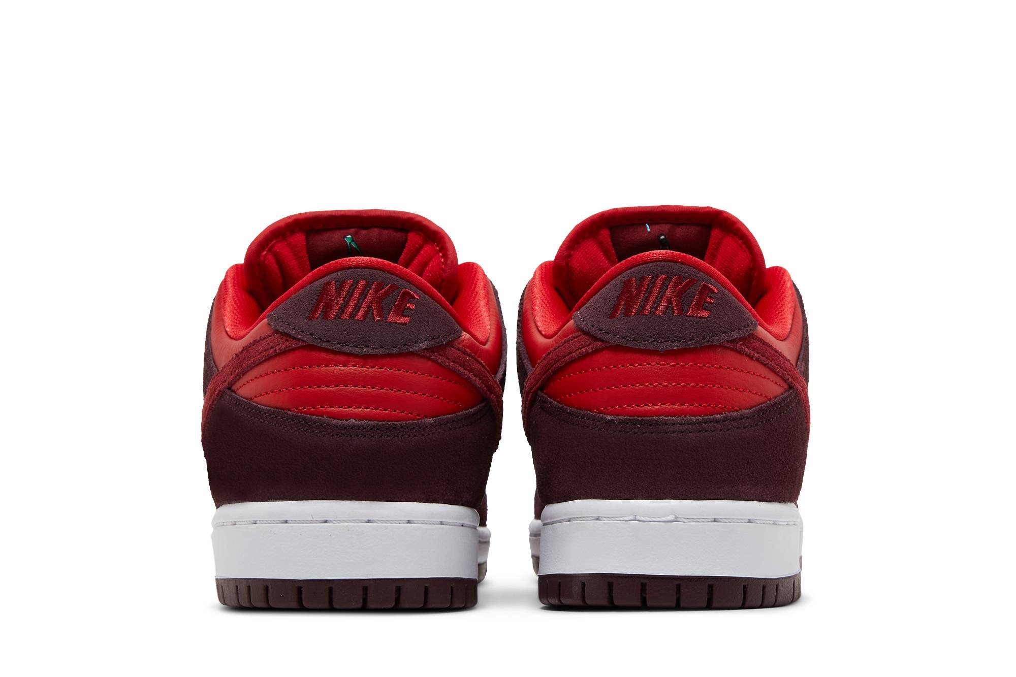Nike SB Dunk Low ‘Cherry’ DM0807-600 Domahi store