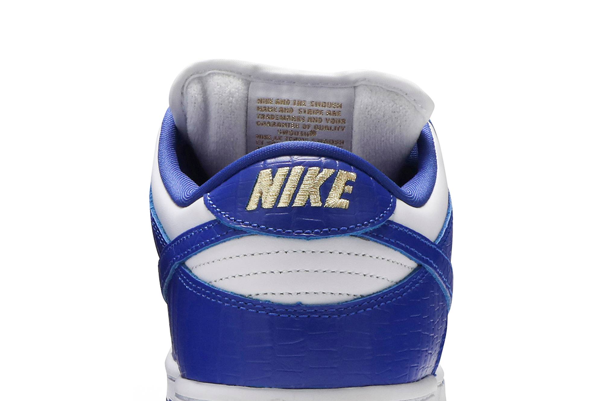 Nike SB Dunk Low OG x Supreme ‘Hyper Royal’ DH3228-100 Domahi store