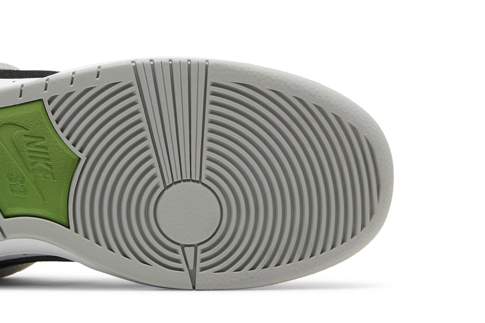 Nike SB Dunk Low Pro ‘Chlorophyll’ BQ6817-011 Domahi store