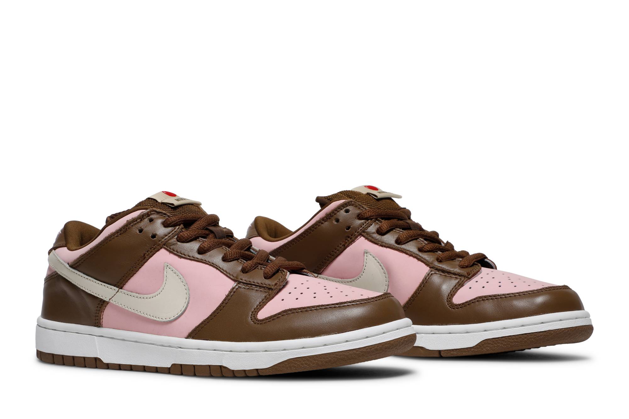 Nike SB Dunk Low Pro x Stussy ‘Cherry’ 304292-671 Domahi store