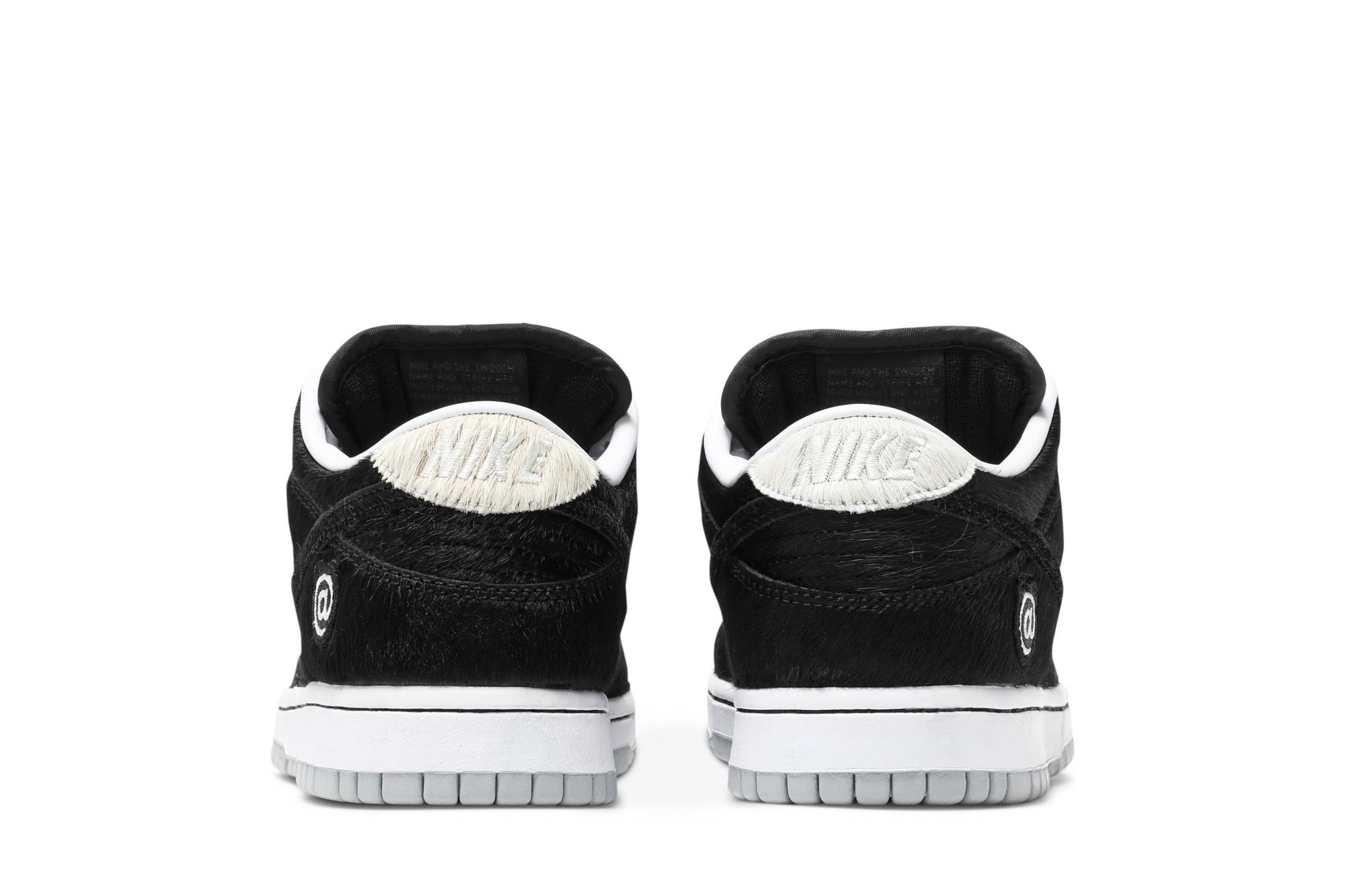 Nike SB Dunk Low x Medicom Toy ‘BE@RBRICK’ CZ5127-001 Domahi store
