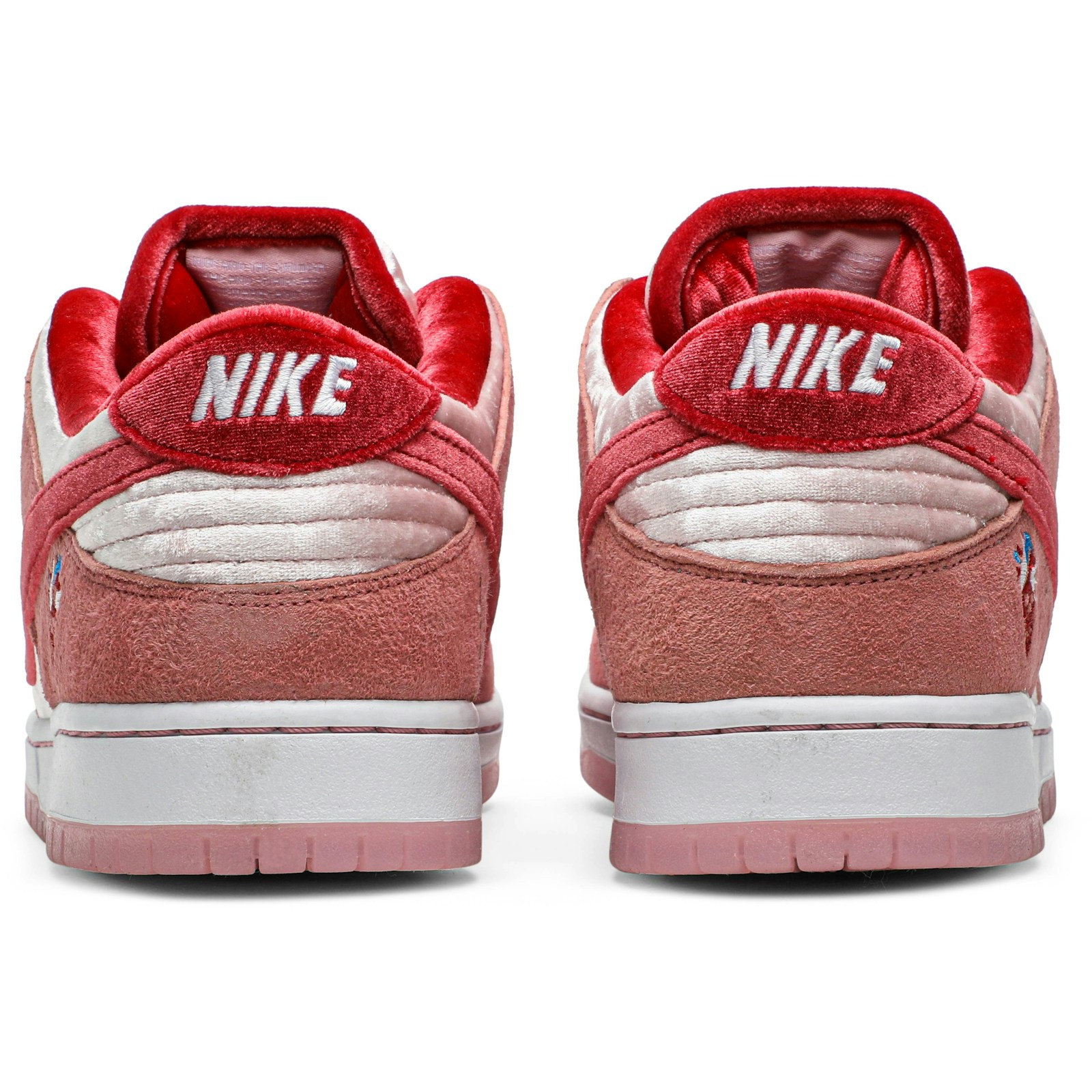 Nike SB Dunk Low x StrangeLove ‘Valentine’s Day’ CT2552-800 Domahi store
