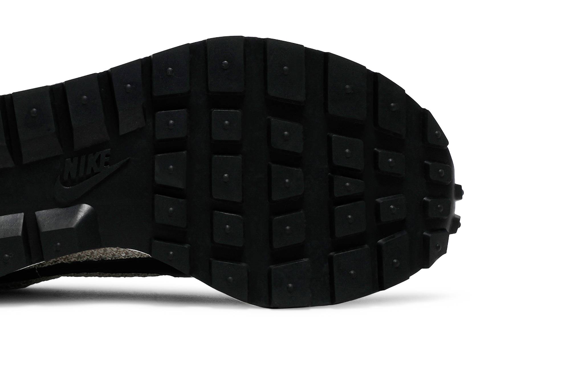 sacai x Nike VaporWaffle SP ‘Villain Red’ DD3035-200 Domahi store