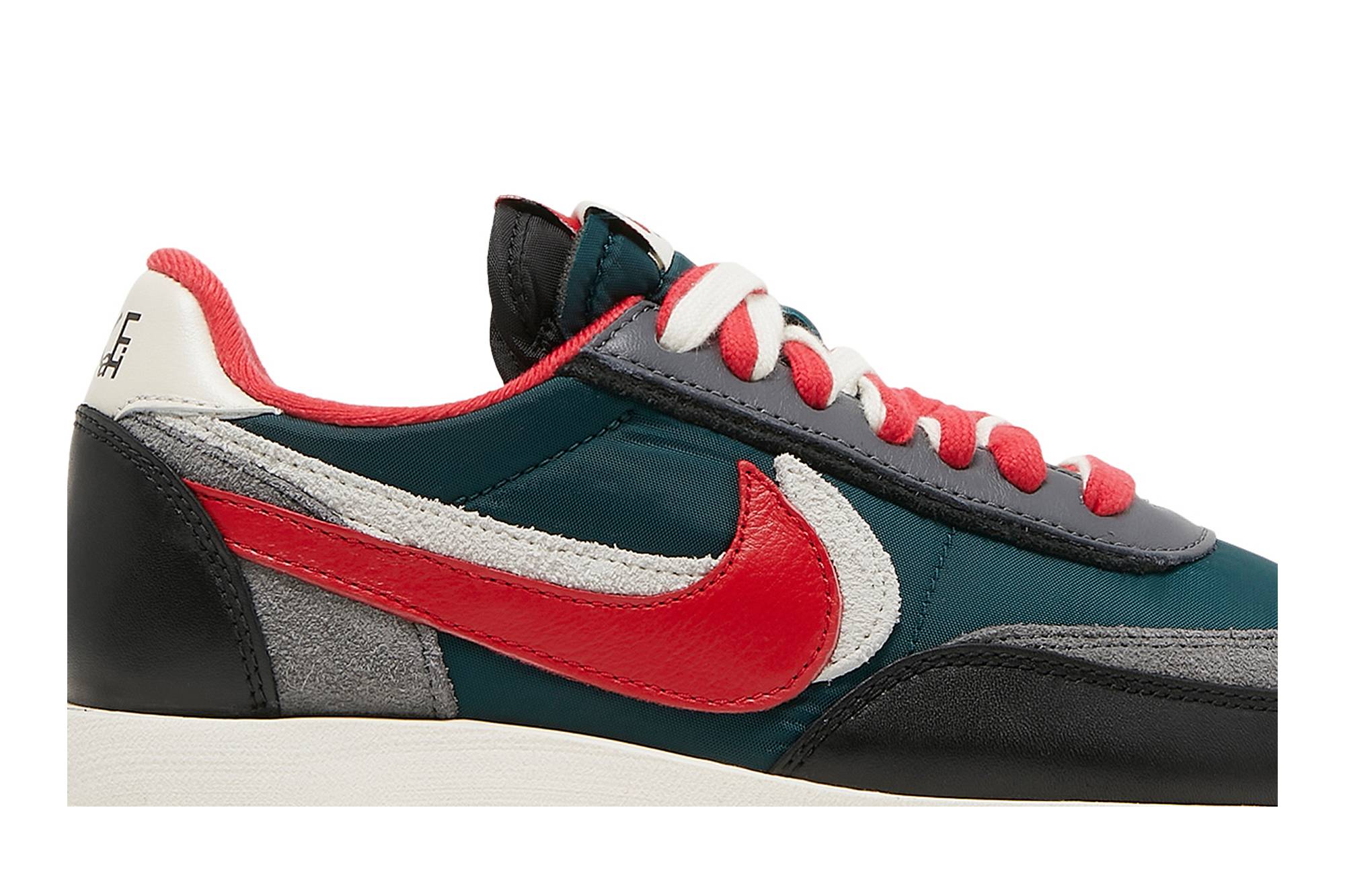 sacai x UNDERCOVER x Nike LDWaffle ‘Midnight Spruce University Red’ DJ4877-300 Domahi store