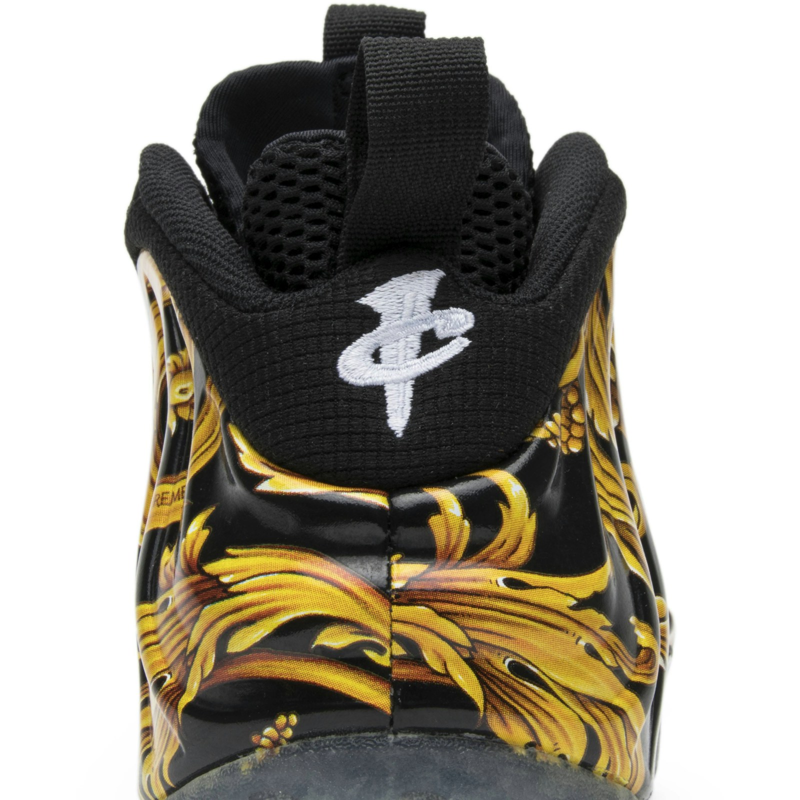 Supreme x Nike Air Foamposite One SP ‘Black’ 652792-001 Domahi store