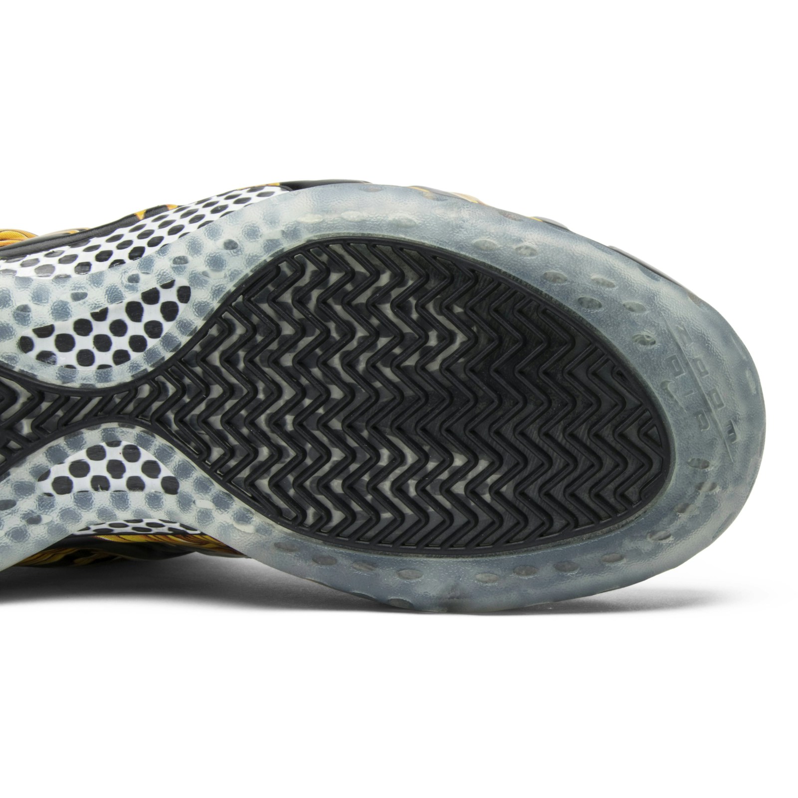 Supreme x Nike Air Foamposite One SP ‘Black’ 652792-001 Domahi store